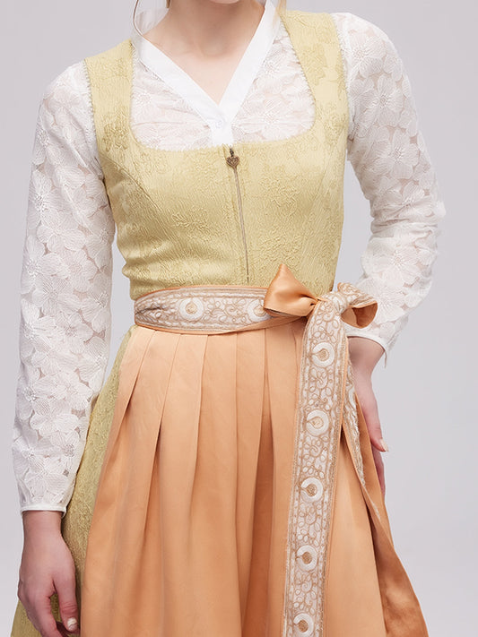 2025: Die Evolution des Dirndl-Stils – Von der Tradition zur modernen Mode in Deutschland