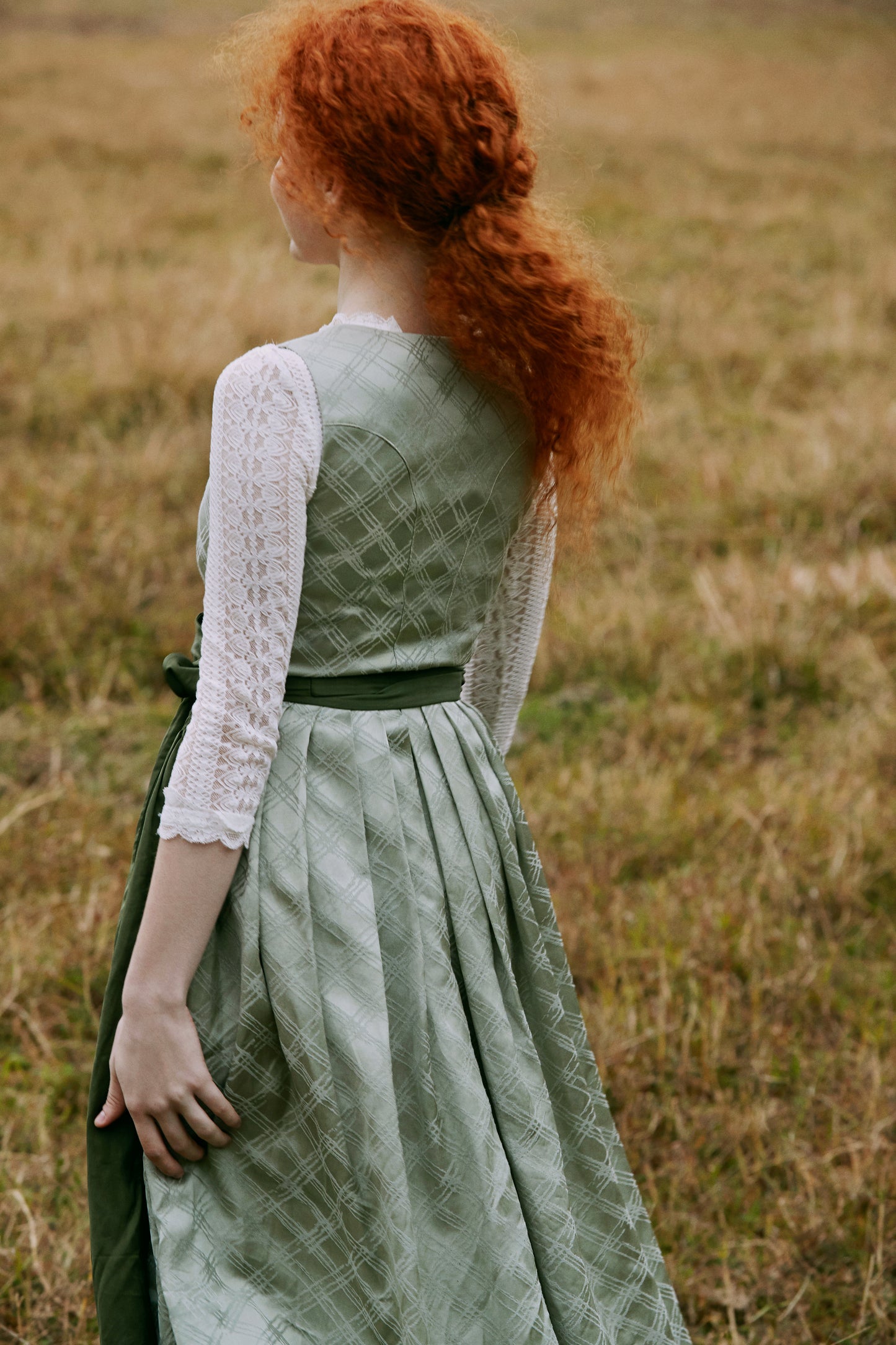 DIRNDL ROSALIE IN GRÜN