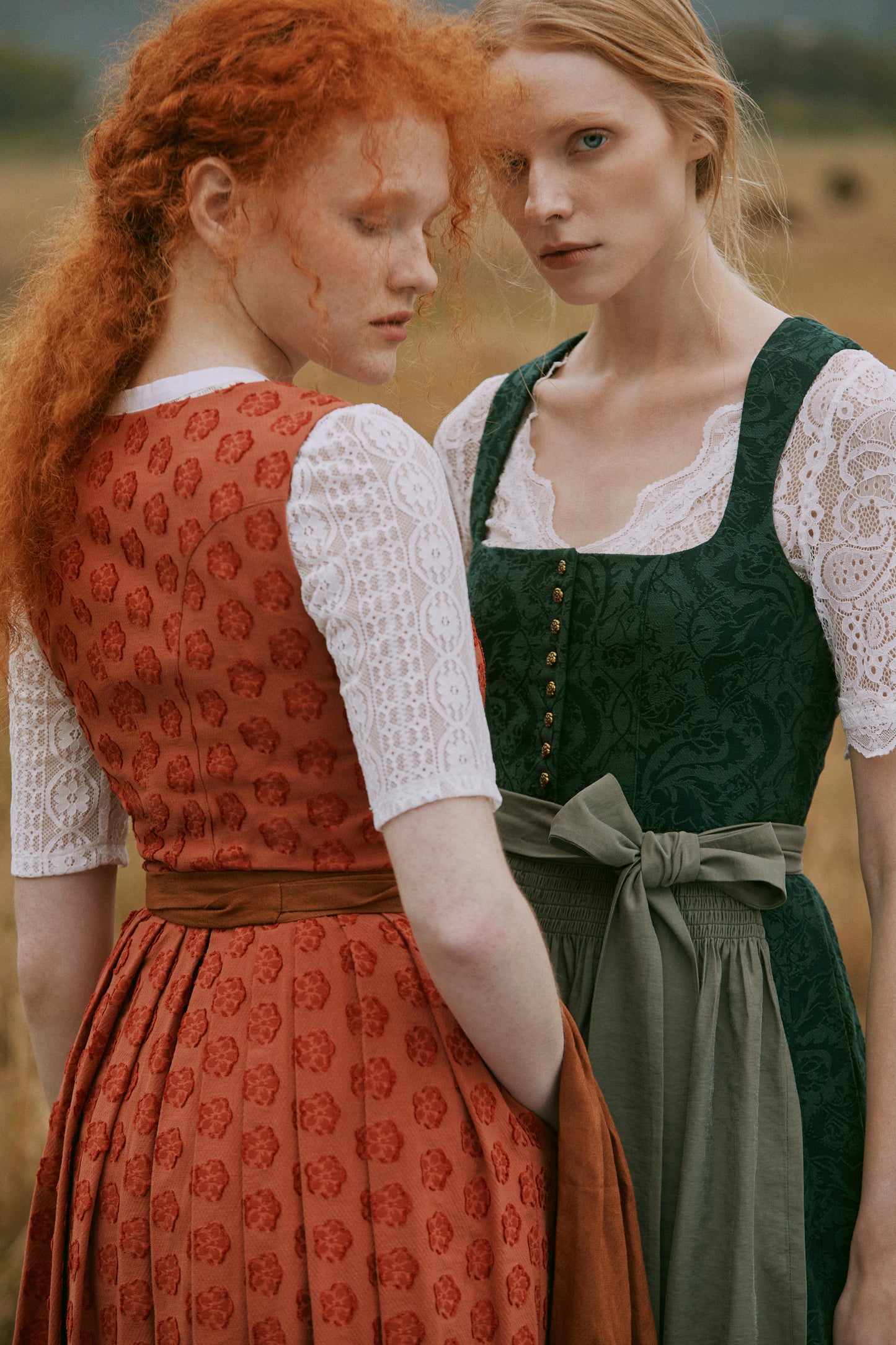 DIRNDL ROSALIE IN ROT