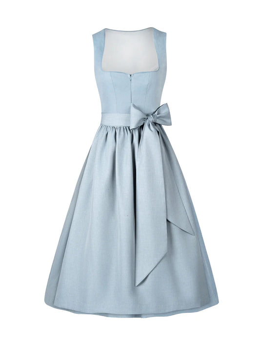 Hellblaue Dirndl – Zeitlose Eleganz und vielseitiger Stil