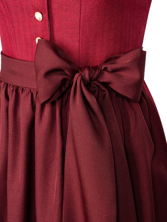 Dirndl in Weinrot und Rot Satt: Die Mode der bayerischen Trachten in der heutigen Zeit