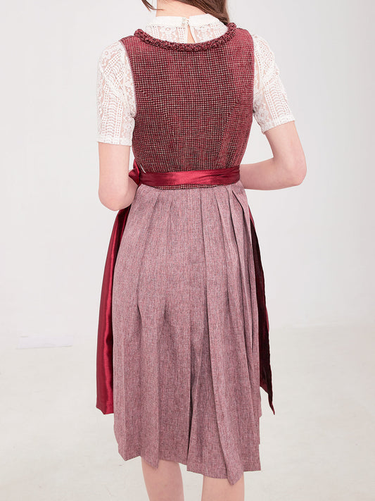 Oktoberfest Outfit Dirndl rot: Fesche Looks für Frauen