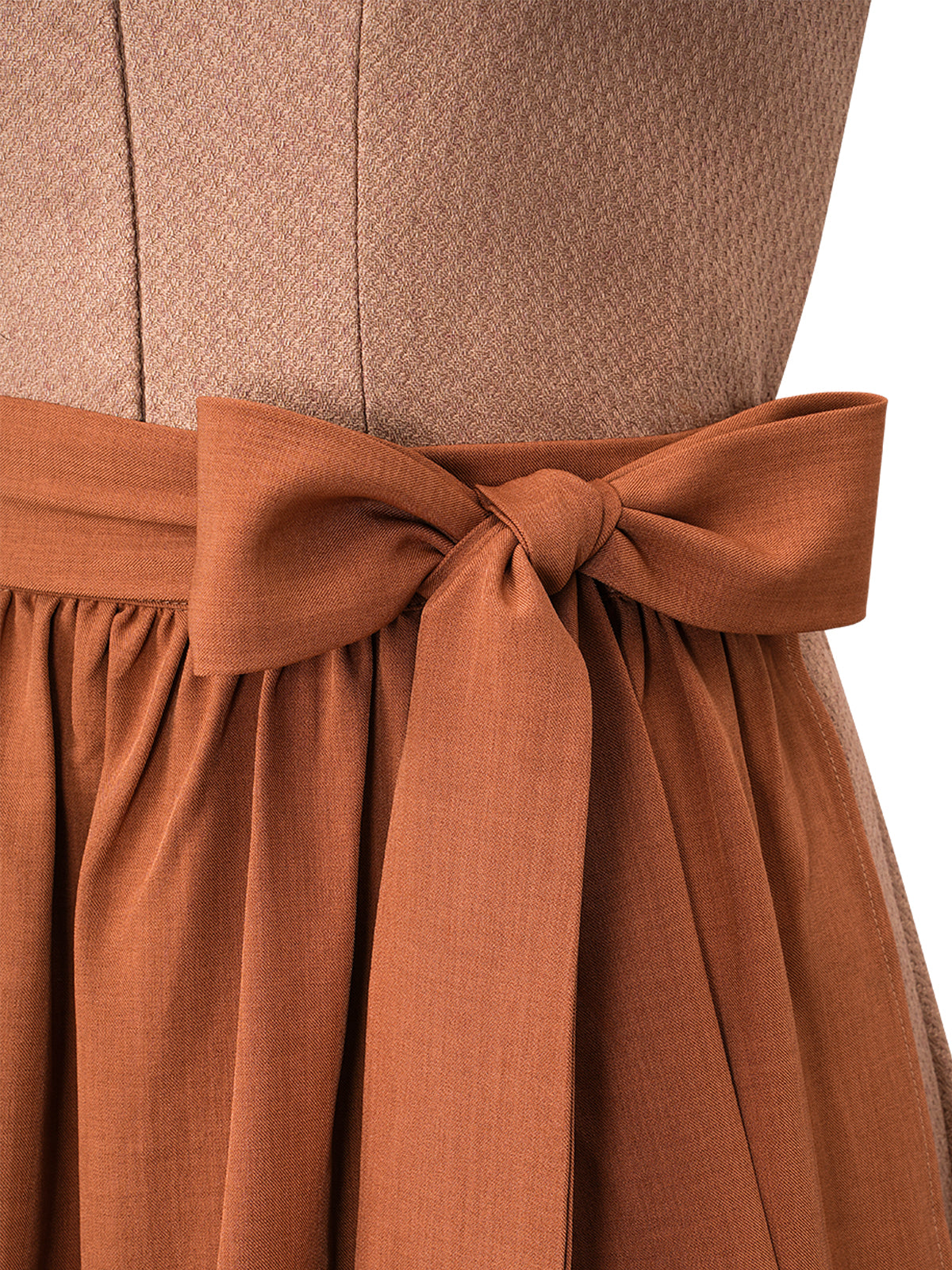 DIRNDL CAMILLE IN PEACH ORANGE