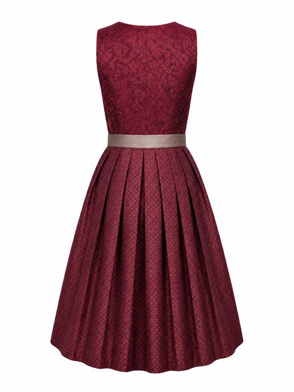 Dirndl Mathilda in Weinrot mit Taupe Schürze - Rückansicht