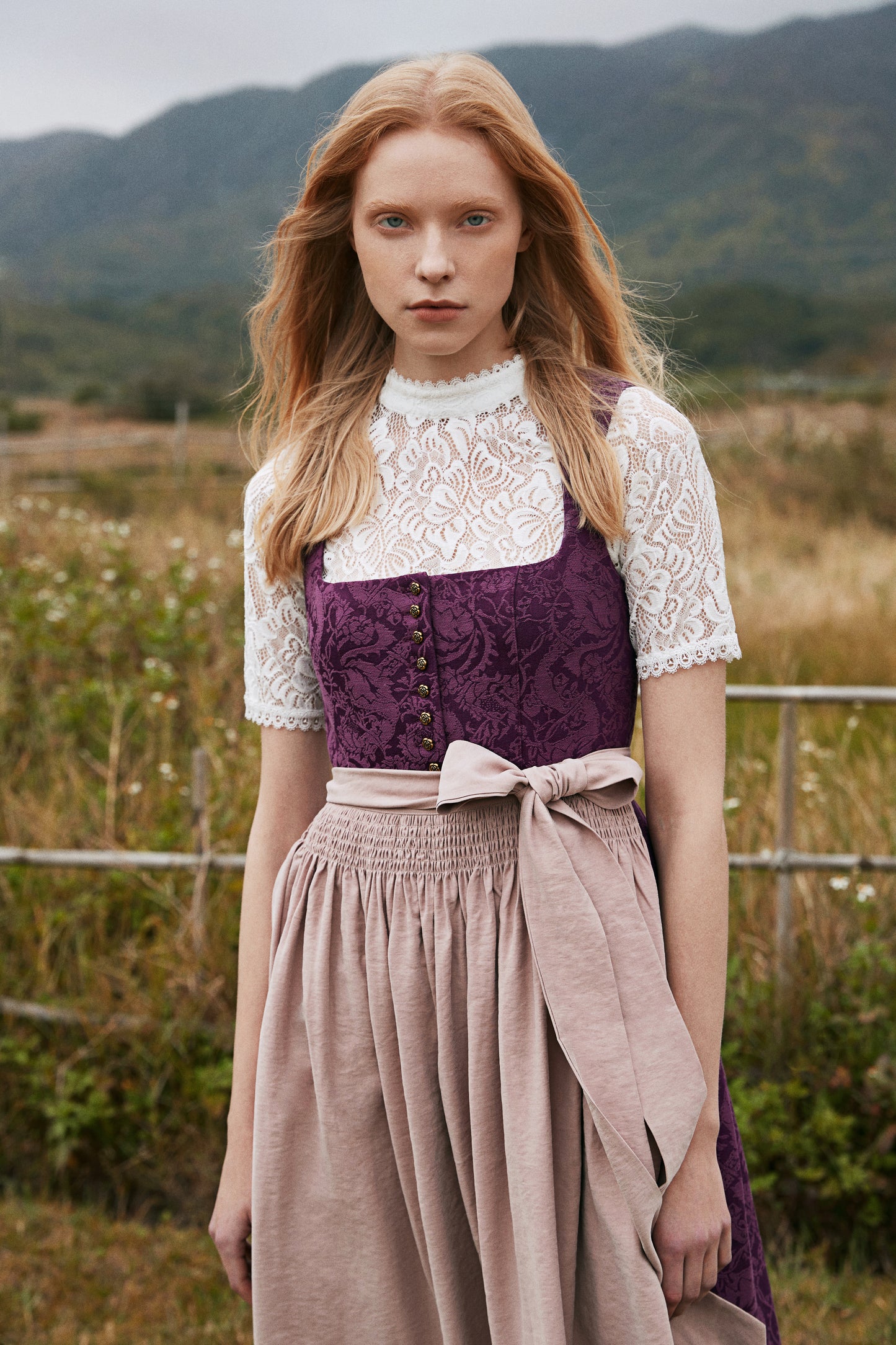 DIRNDL ROSALIE IN LILA