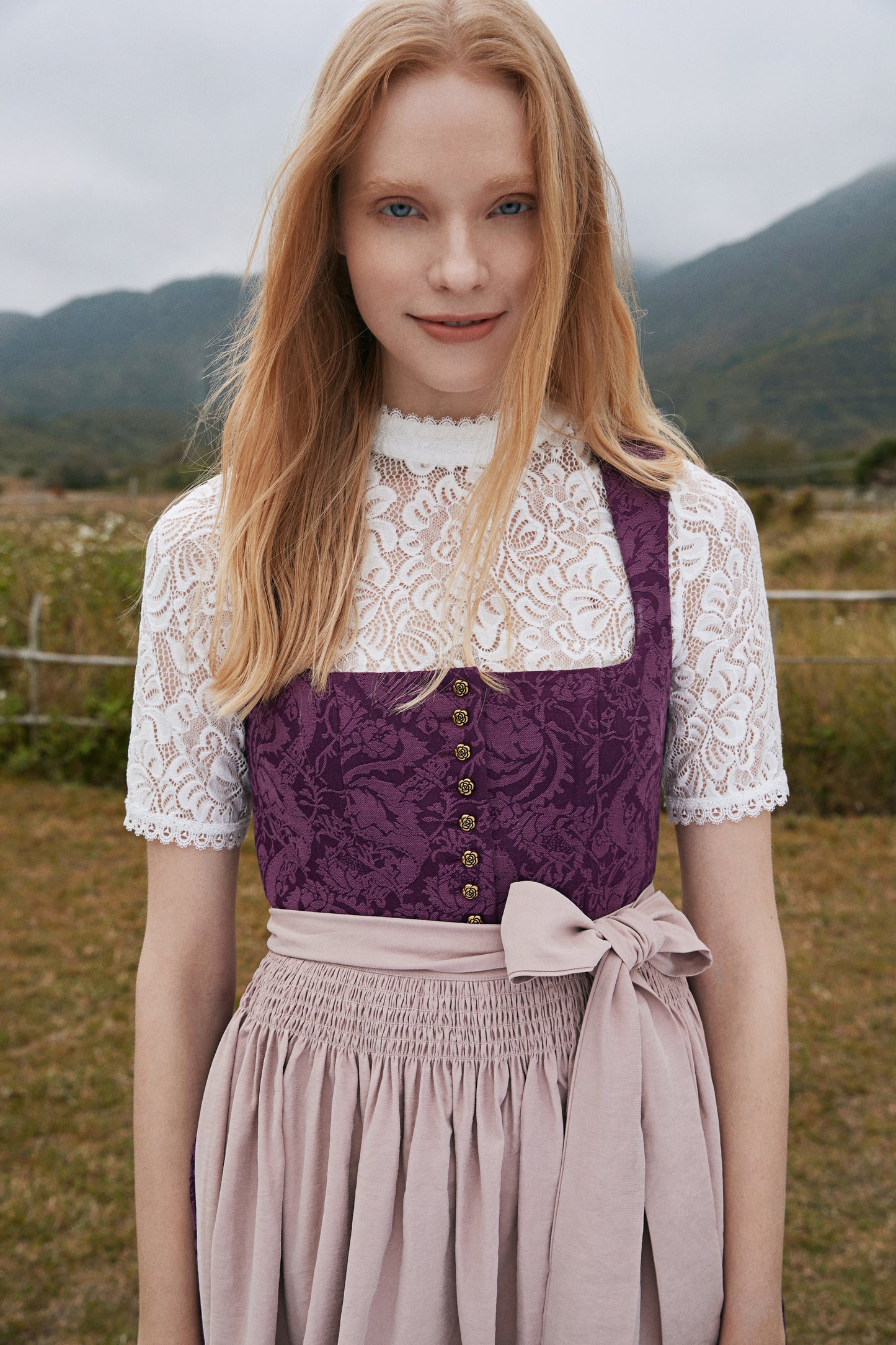 DIRNDL ROSALIE IN LILA